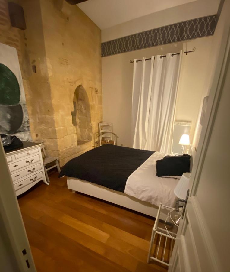 A Deux Pas Apartment *